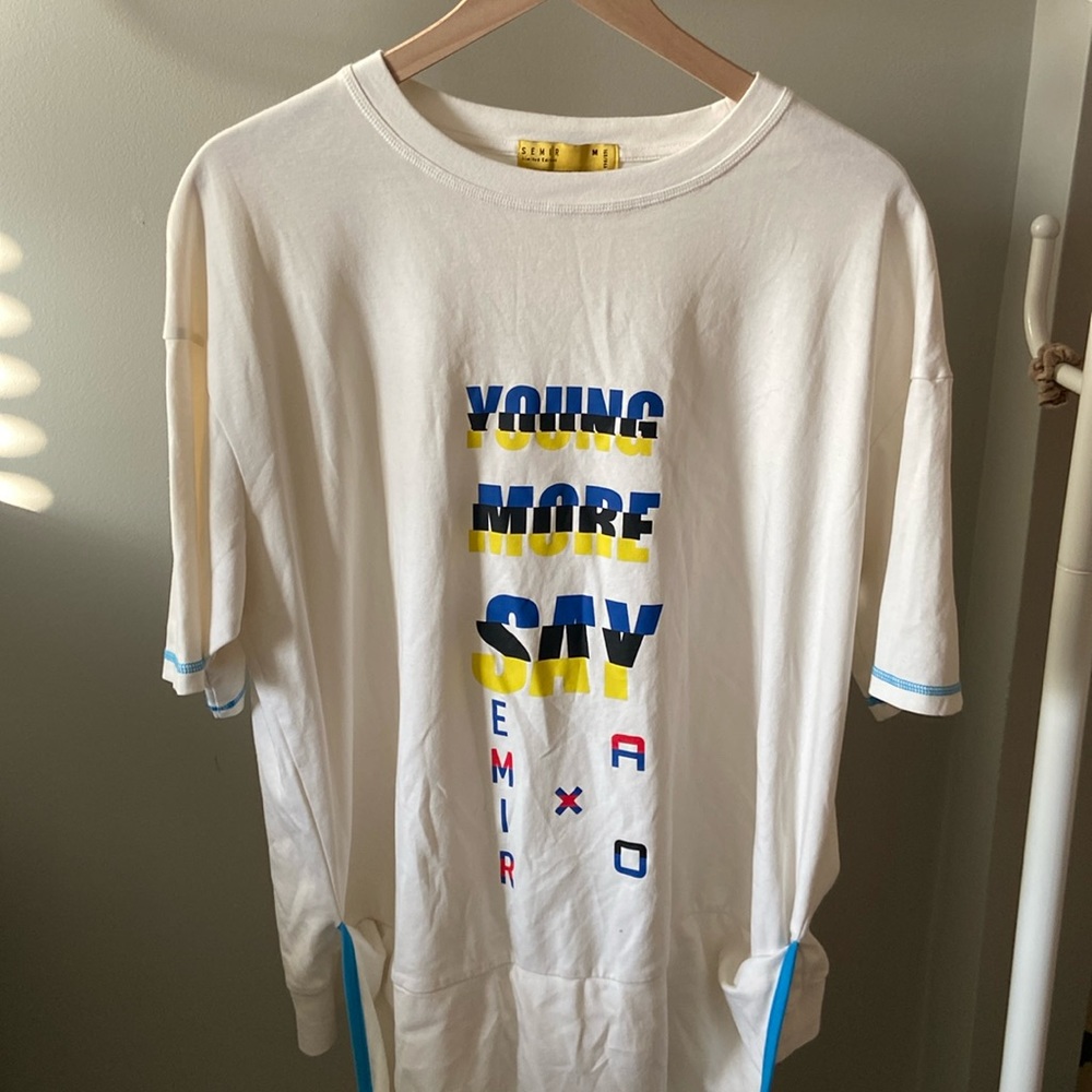 NWOT M Semir Limited Edition T Shirt